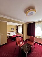 Mina 1 Hotel