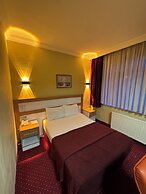 Mina 1 Hotel