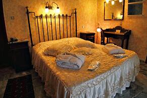 Mytilana Village Hotel