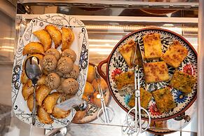 Theofilos Paradise Boutique Hotel