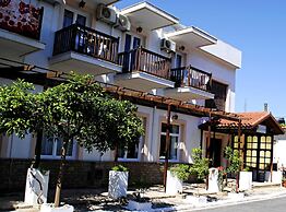 Anthousa Hotel