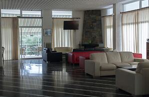 Kardamili Beach Hotel