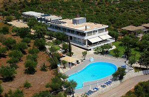 Kardamili Beach Hotel