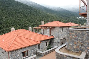 Nefeles Mainalon Luxury Residences & Lounge