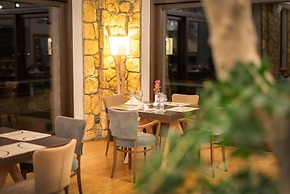 Pliadon Gi Mountain Resort & Spa