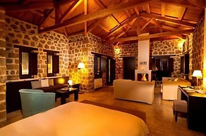 Pliadon Gi Mountain Resort & Spa
