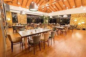 Pliadon Gi Mountain Resort & Spa