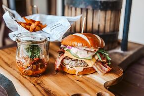 Dwór w Tomaszowicach