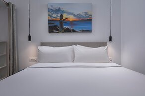 Flaskos Luxury Suites