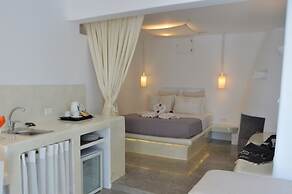 Flaskos Suites