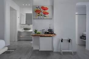 Flaskos Luxury Suites