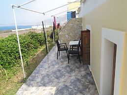 Montemar Studios & Apartments