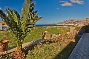 Montemar Studios & Apartments