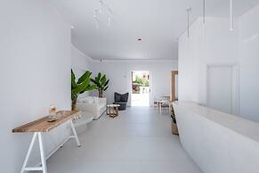 Kantouni Beach Boutique Hotel