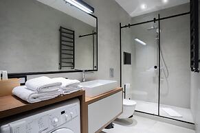 In The Sky - Sky Tower Apartments