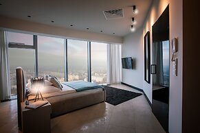 In The Sky - Sky Tower Apartments