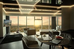 In The Sky - Sky Tower Apartments