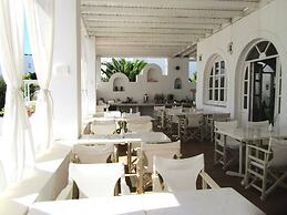 Porto Scoutari Romantic Hotel