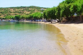 Porto Scoutari Romantic Hotel