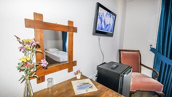 Karaburun Konak Hotel