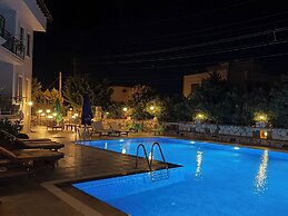 Karaburun Konak Hotel