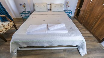 Karaburun Konak Hotel