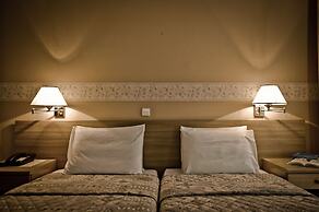 Anesis Hotel