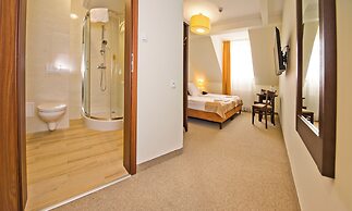 Mona Lisa Wellness & Spa