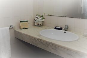 Apartamentos Lindomar