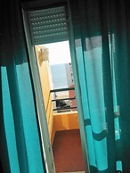 Apartamentos Lindomar