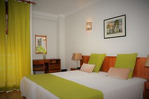 Apartamentos Lindomar