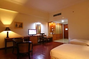 Golden View Hotel