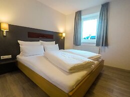 Collina Hotel Garni
