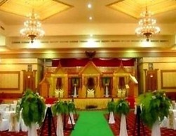 Abadi Suite Hotel and Tower by Tritama Hospitality