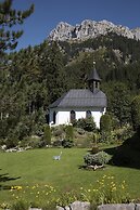 Sunneschlössli Lodge