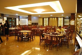 Pelangi Hotel & Resort