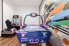 St. George Ski & Holiday