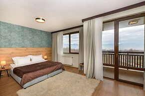St. George Ski & Holiday
