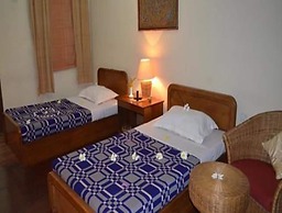 Golden Sunrise Hotel