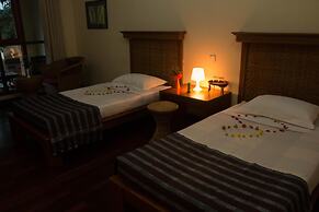 Golden Sunrise Hotel