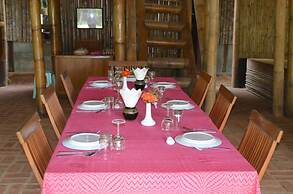 Golden Sunrise Hotel