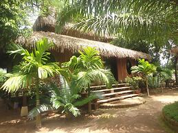 Golden Sunrise Hotel