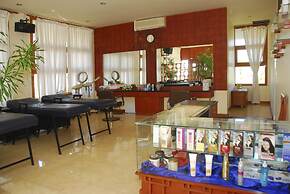 Amazing Chaung Tha Resort