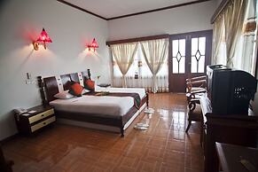 Amazing Chaung Tha Resort