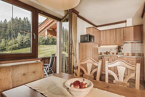 ASTER Boutique Hotel & Chalets