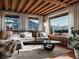 ASTER Boutique Hotel & Chalets
