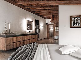 ASTER Boutique Hotel & Chalets