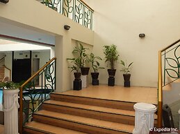 DM Residente Inns and Villas