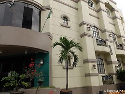 DM Residente Inns and Villas