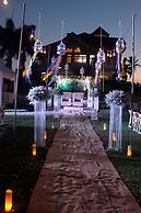 The Q Hotel & Restaurant